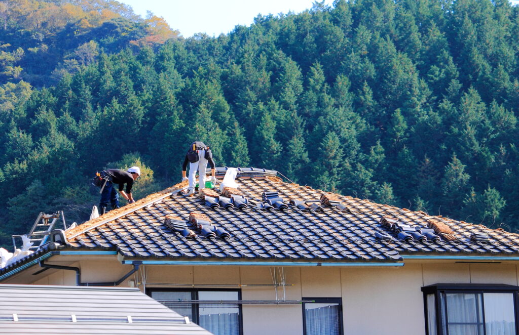 屋根の葺き替えとは